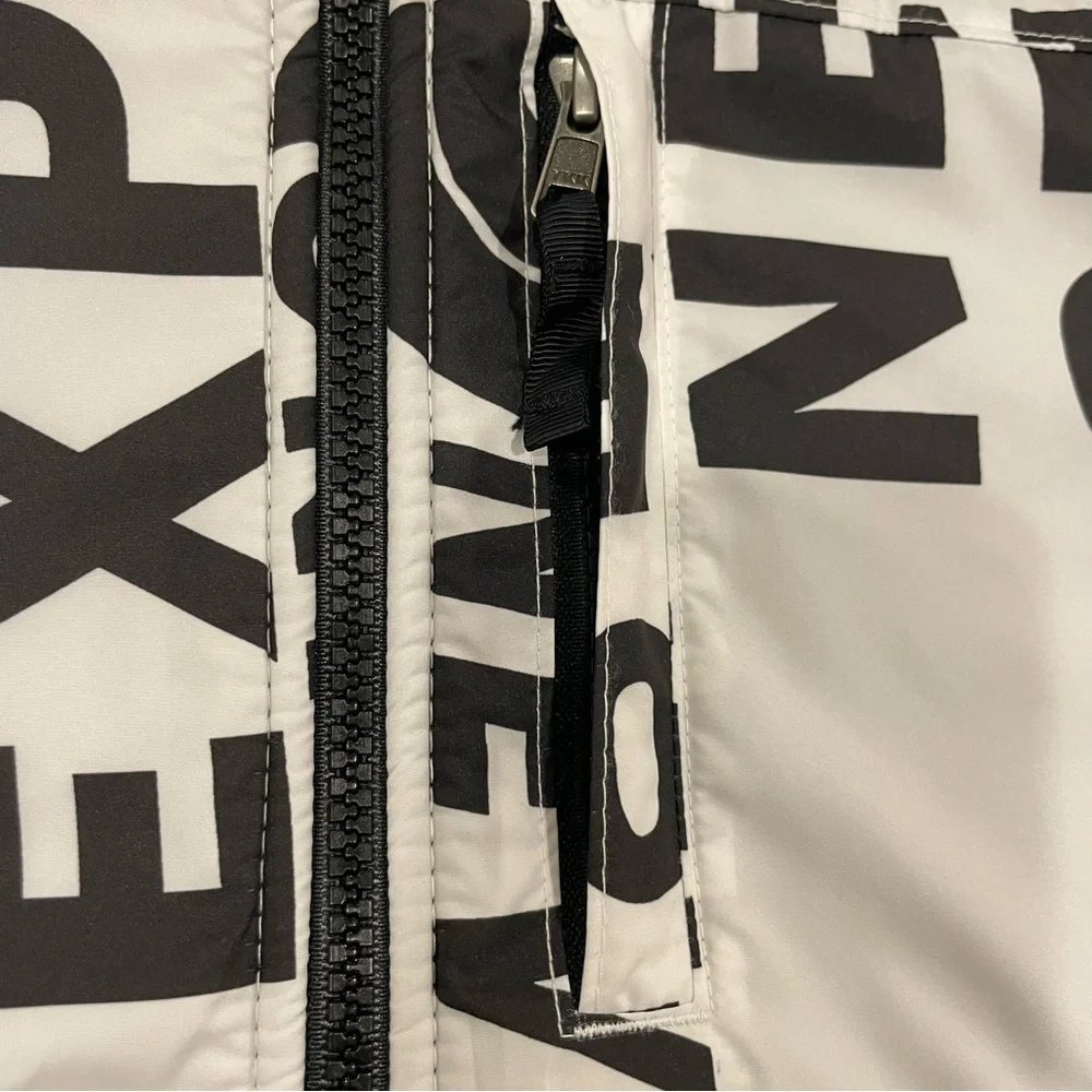 The North Face ‘95 Retro Youth Denali Print Jacket Size: XL (18/20)
